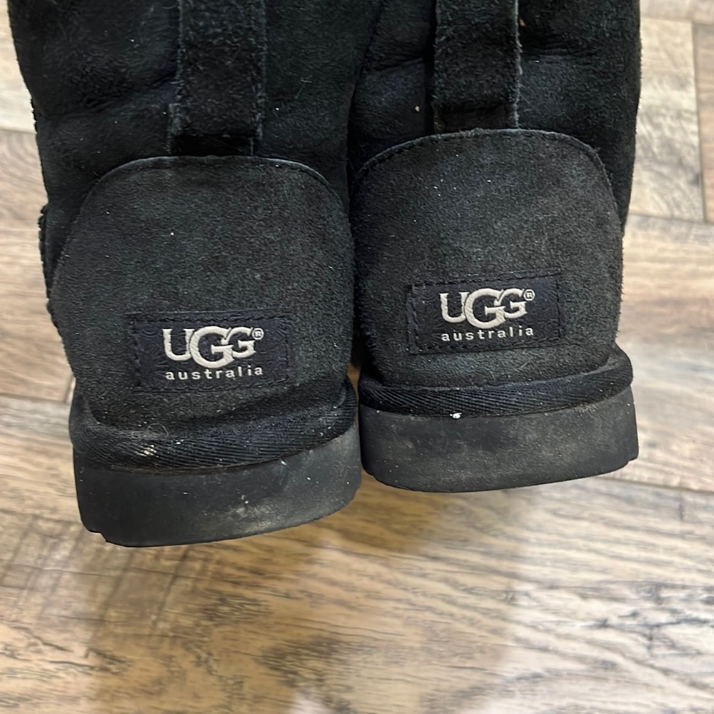 Ugg Classic Boot - image 5